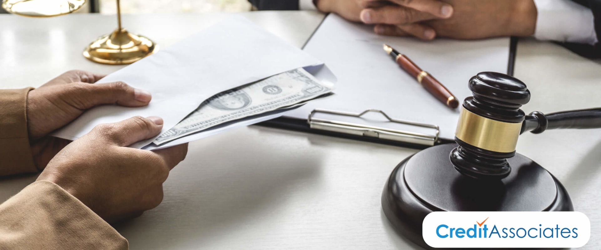 Negotiating Costs with a Lawyer